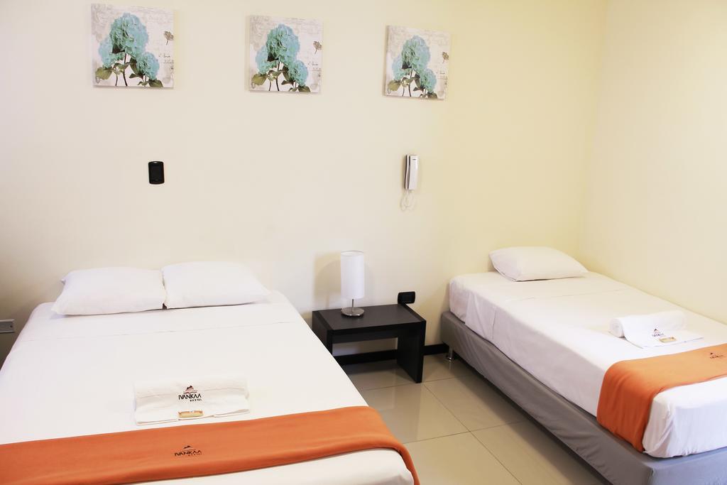 Ivankaa Hostel Trujillo Eksteriør bilde